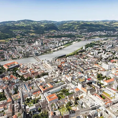 Nicht Weit Von Der Donau * 린츠