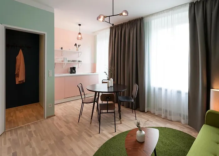 Apartment Nicht Weit Von Der Donau
