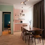 Apartment Nicht Weit Von Der Donau