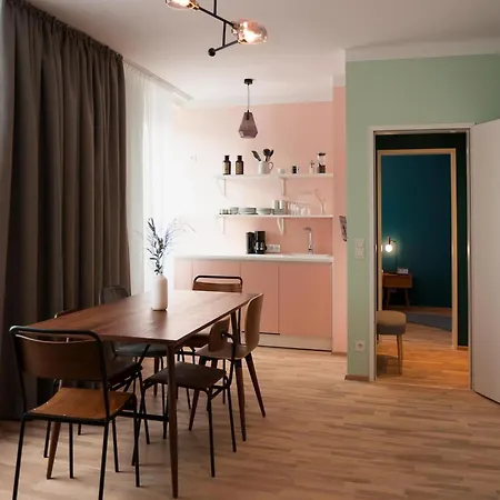 Nicht Weit Von Der Donau 公寓