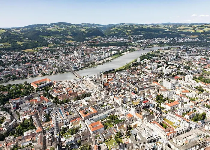 Nicht Weit Von Der Donau * 林茨